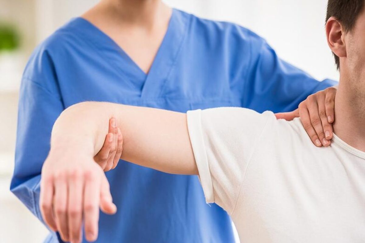 thoái hóa khớp vai có chữa được không