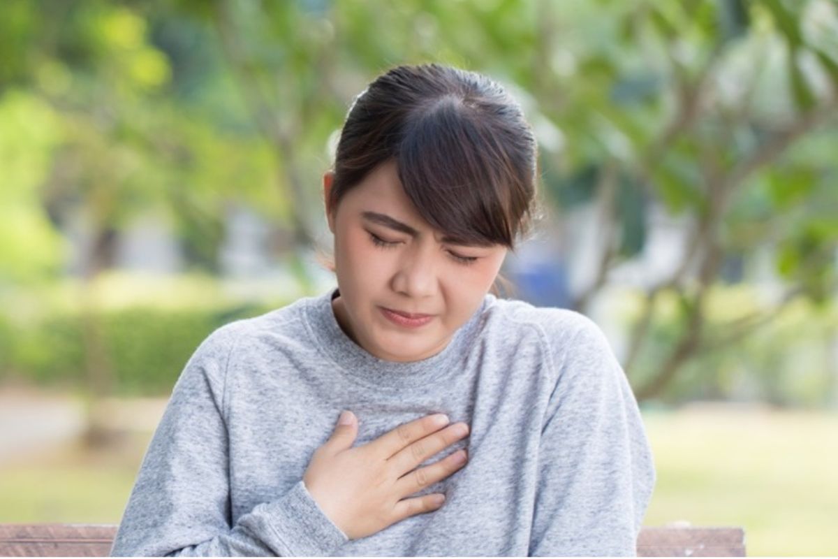 Triệu chứng trào ngược dạ dày