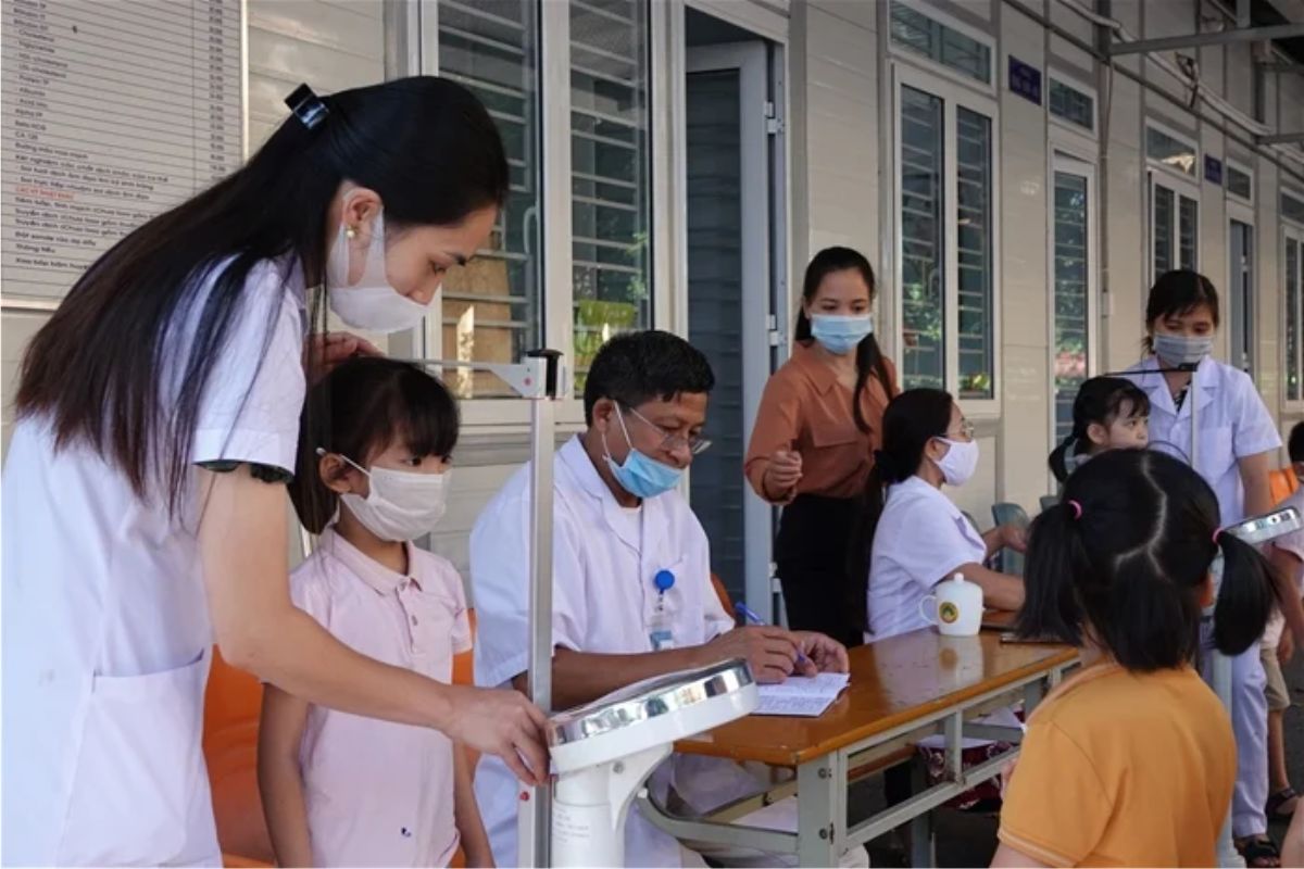 khám sức khỏe đi học có bắt buộc không