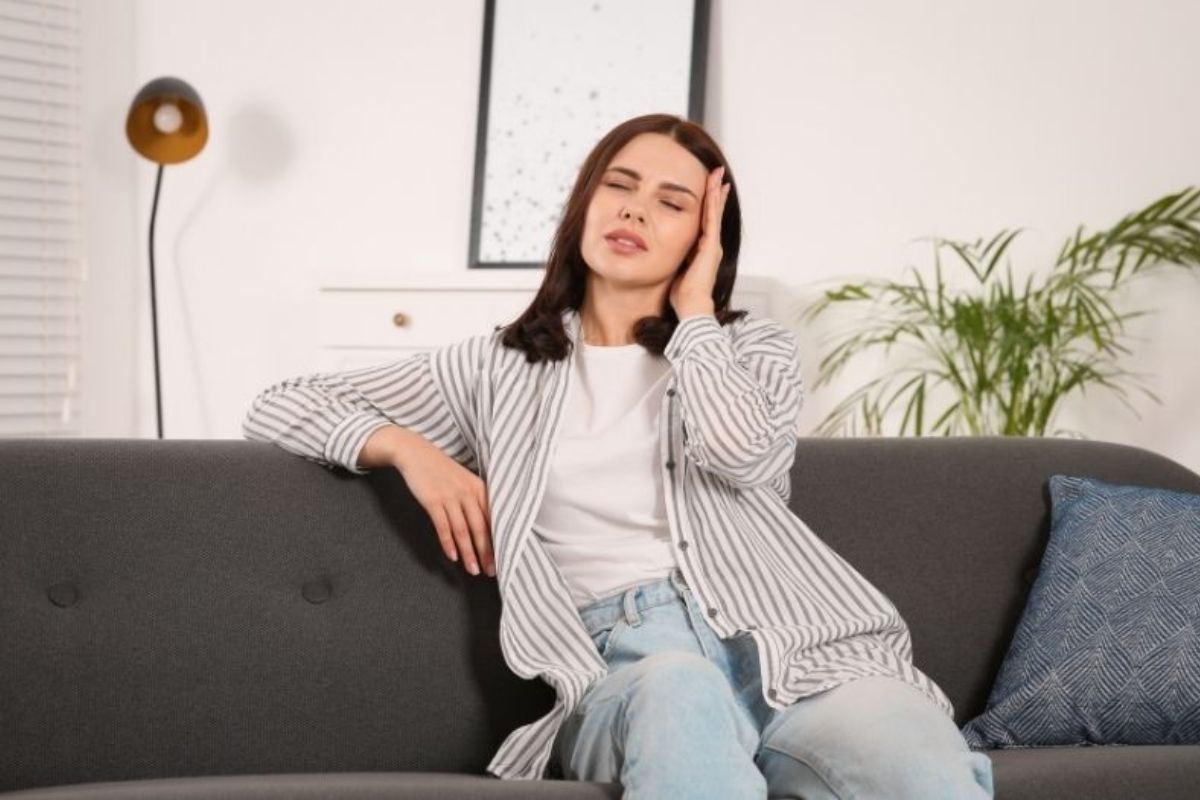 Khi bị rối loạn tiền đình nên làm gì
